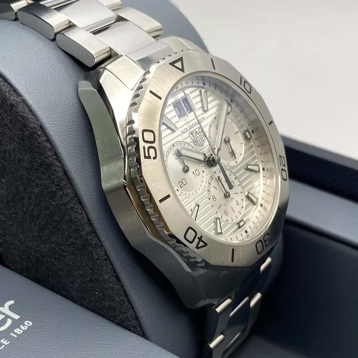 TAG Heuer Aquaracer Chronograph 40mm Mens Watch Grey CBP1111.BA0627