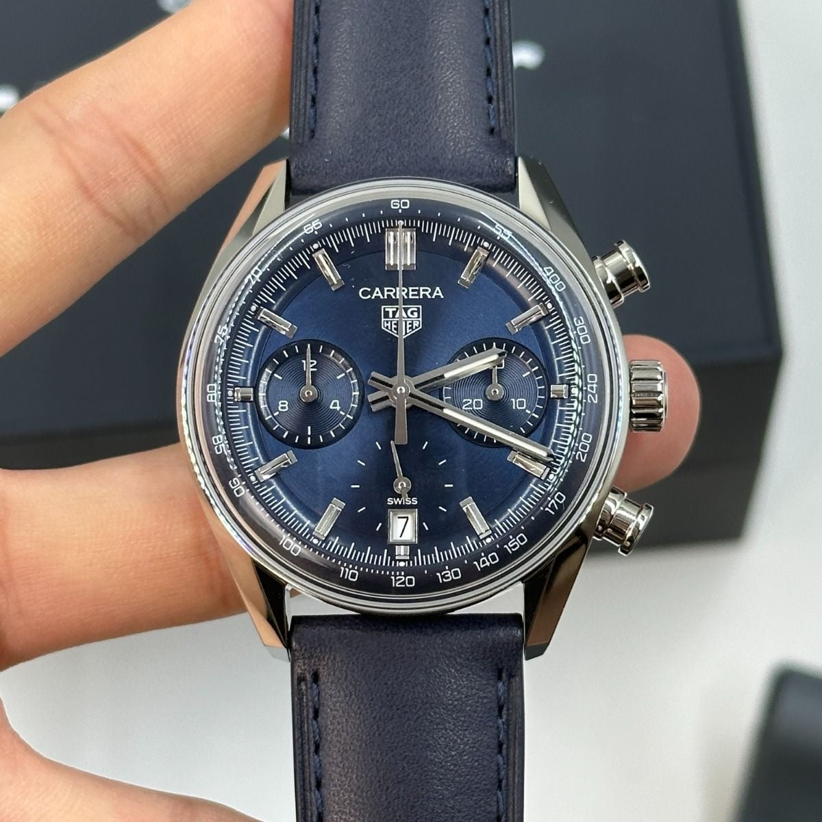 TAG Heuer Carrera Chronograph 39mm Mens Watch Blue CBS2212.FC6535