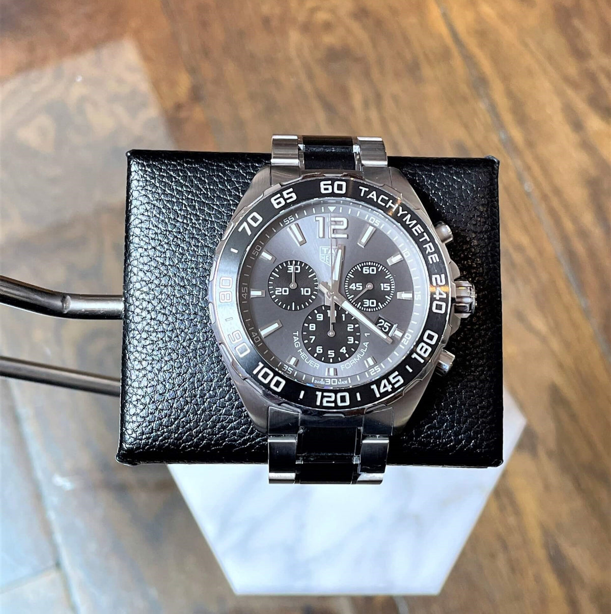 TAG Heuer Formula 1 Quartz Chronograph 43mm Mens Watch CAZ1011.BA0843