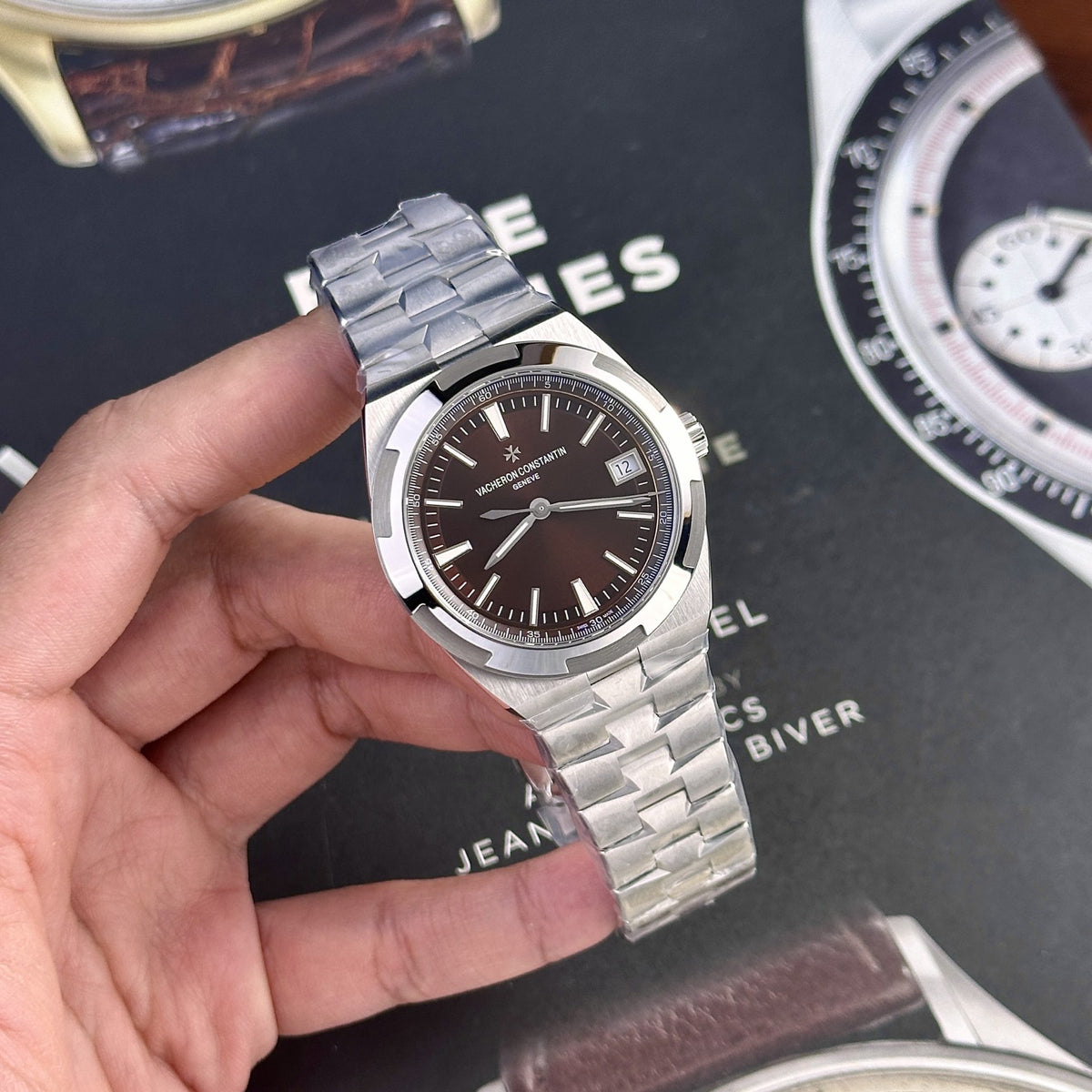Vacheron Constantin Overseas Self-Winding 4520V210A-B483 41 mm Stainless Steel