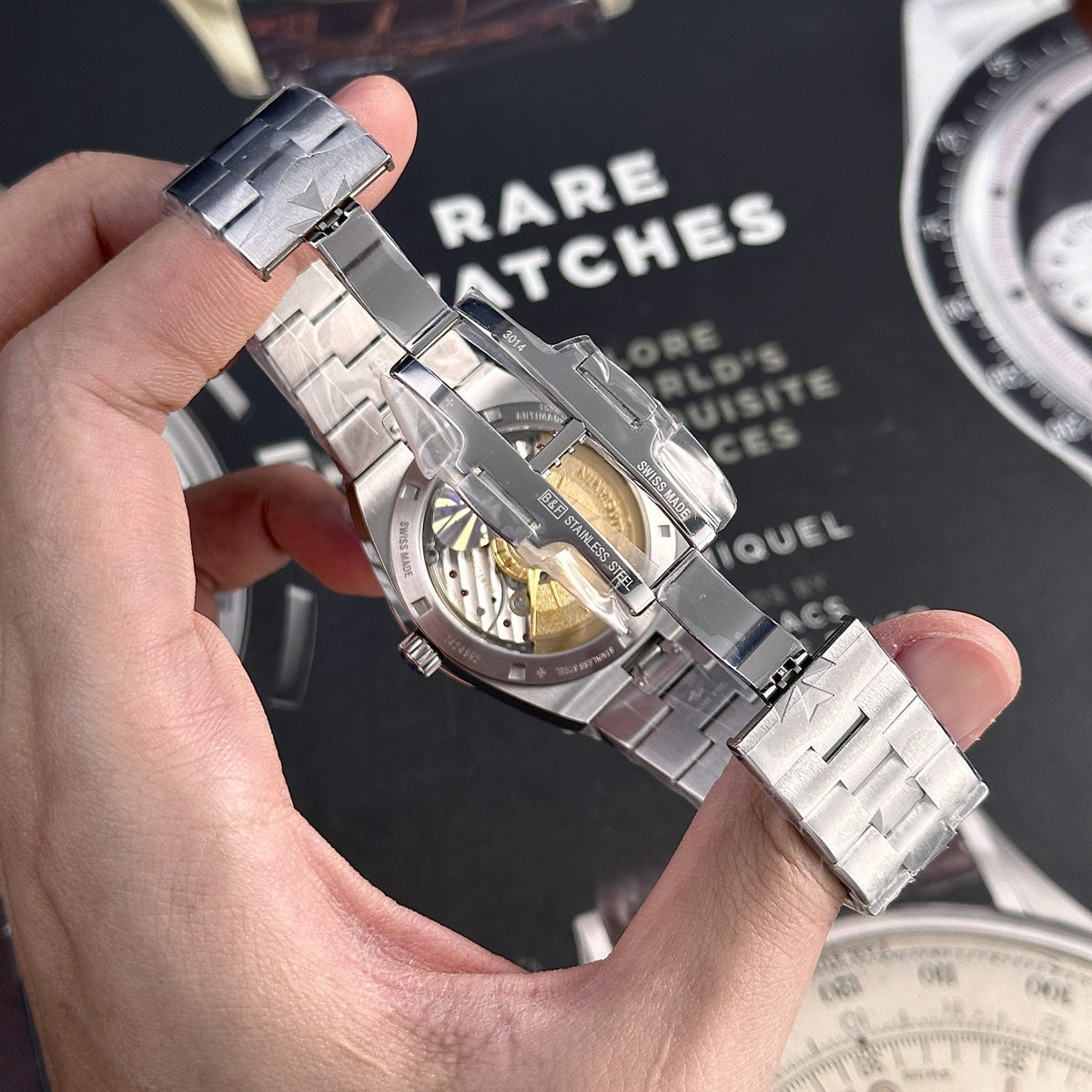 Vacheron Constantin Overseas Self-Winding 4520V210A-B483 41 mm Stainless Steel